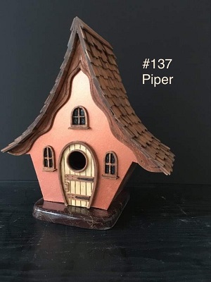 137 Piper Image