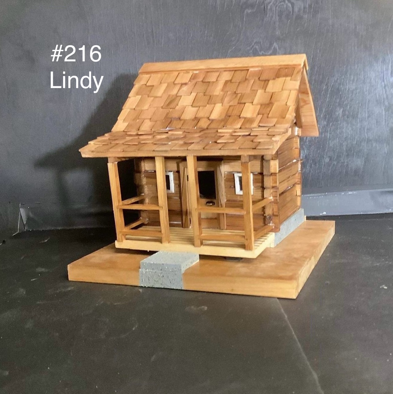 216 - Lindy Image